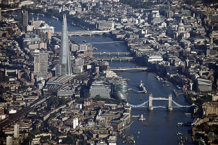  : Aerial view of the London Skyline