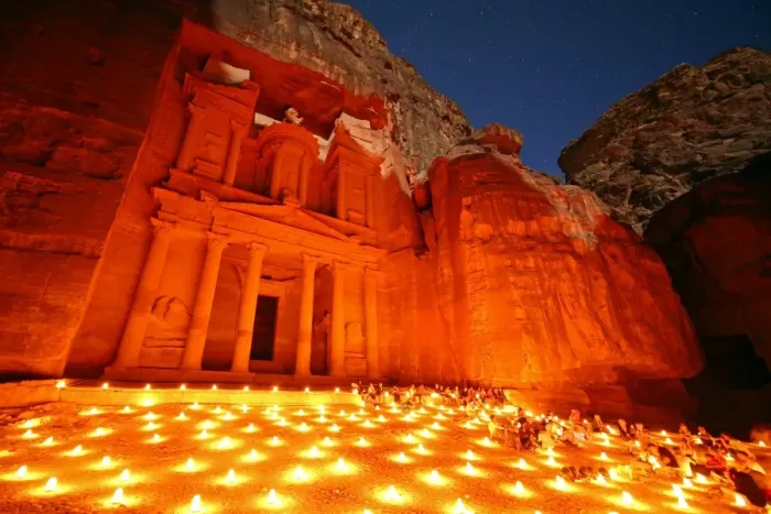  : Al-Khazneh, the Treasury, by night with candles, Petra, Jordan