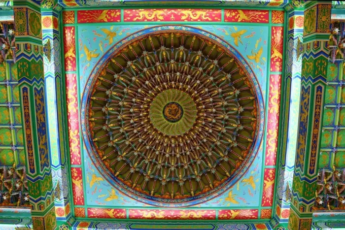  : Ceiling decorations on the Thean Hou Chinese Temple, Kuala Lumpur, Malaysia