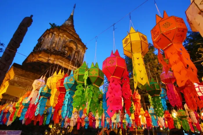  : Chedi and colourful lanterns at Wat Lok Molee Temple in Chiang Mai, Thailand
