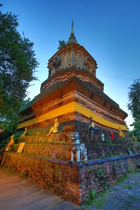  : Chedi at Wat Lok Molee Temple in Chiang Mai, Thailand