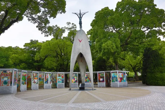  : Childrens Peace Monument in the Hiroshima Peace Memorial Park, Hiroshima, Japan