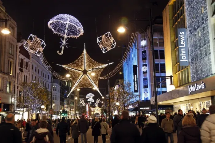  : Christmas lights in Oxford Street, London