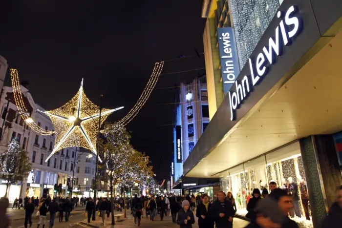  : Christmas lights in Oxford Street, London