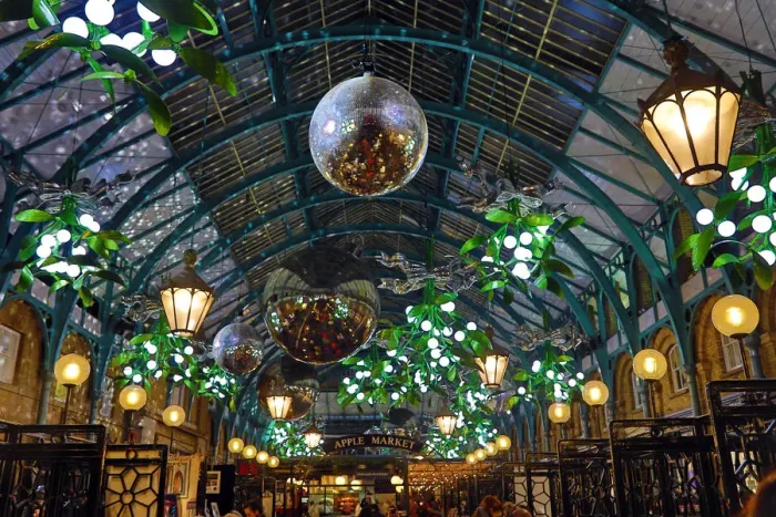 : Christmas lights switched on in Covent Garden Market, London : Christmas lights switched on in Covent Garden Market, London