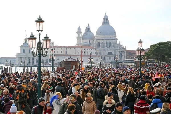 Crowds and Costumes on Saturday at the Venice Carnival 2013
