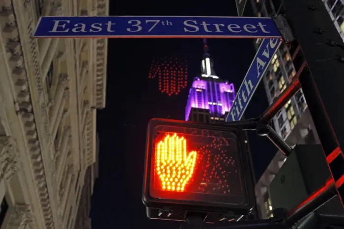  : Empire State Building in New York
