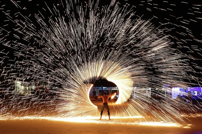  : Fire show on Sai Kaew beach in Koh Samet, Thailand