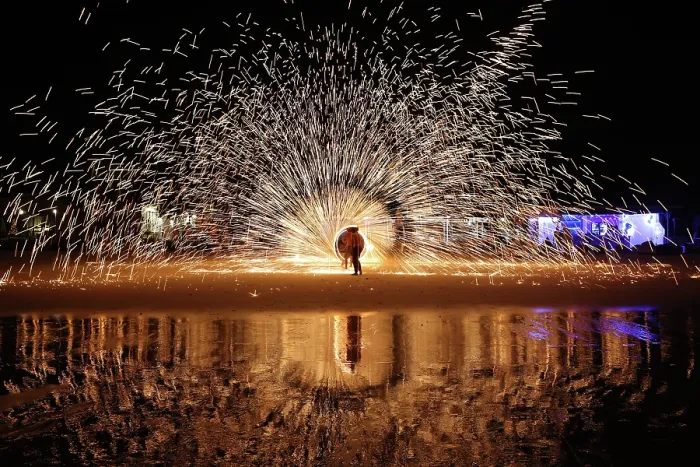  : Fire show on Sai Kaew beach in Koh Samet, Thailand