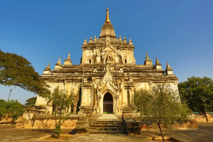  : Gawdawpalin Temple Pagoda in Old Bagan, Bagan, Myanmar (Burma)
