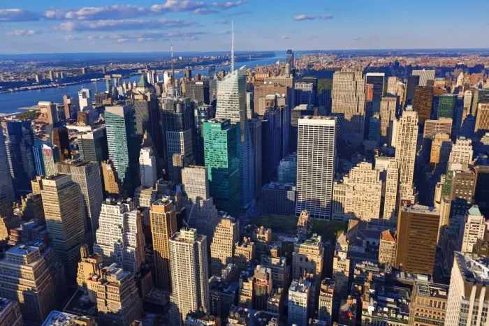  : General aerial view of the New York Manhattan city skyline, New York. America