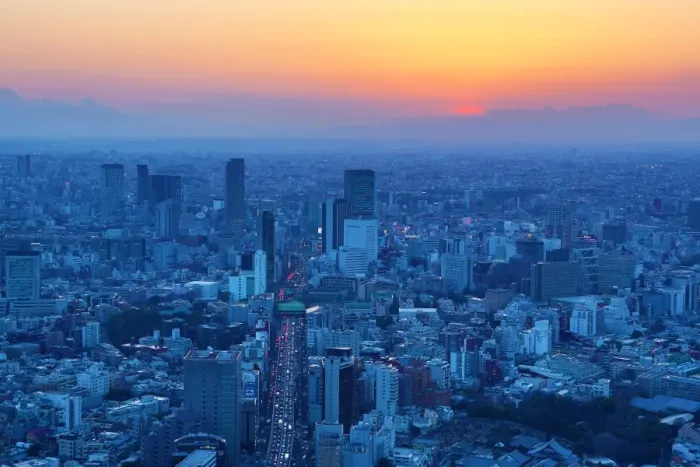  : General city skyline sunset view in Tokyo, Japan