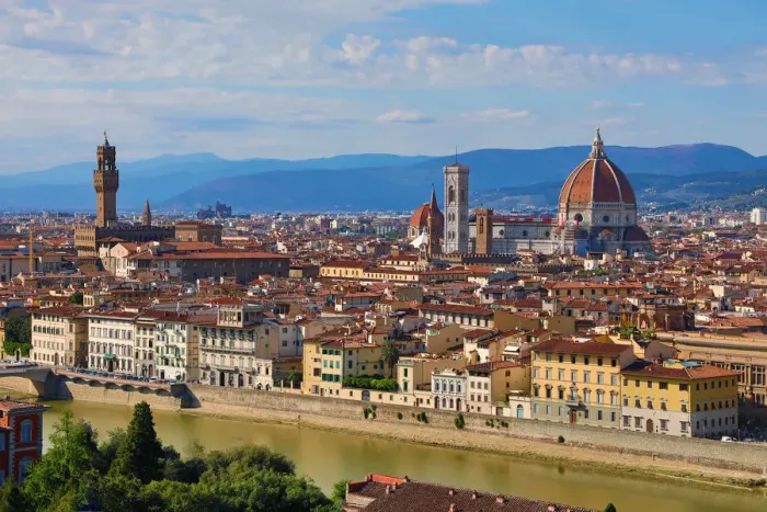  : General city skyline view and the Duomo, Florence, Italy