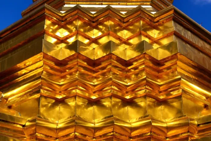  : Gold Chedi at Wat Phan On Temple in Chiang Mai, Thailand