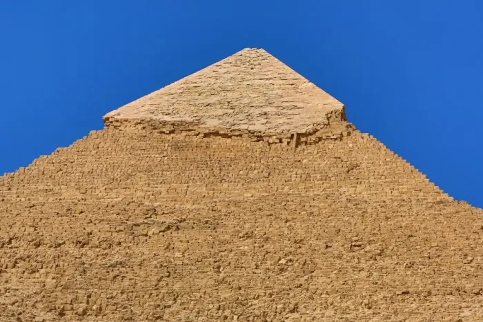 : The Great Pyramid of Khufu (or Cheops) on the Giza Plateau, Cairo, Egypt : The Great Pyramid of Khufu (or Cheops) on the Giza Plateau, Cairo, Egypt