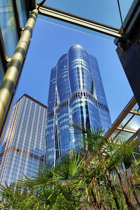  : The Henderson modern skyscraper in Hong Kong, China