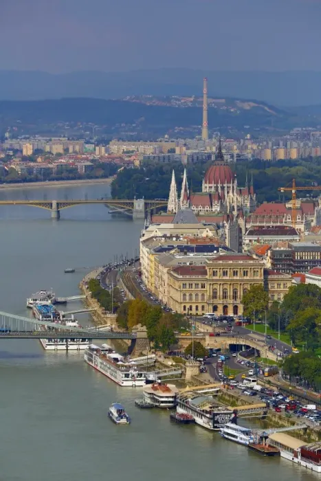  : The Hungarian Parliament Building, the Orszaghaz, and the River Danube in Budapest