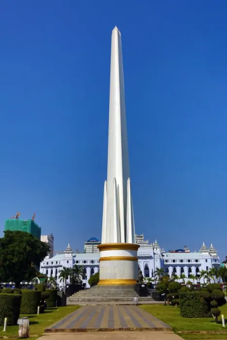  : Independence Monument in Maha Bandola Garden park, Yangon, Myanmar