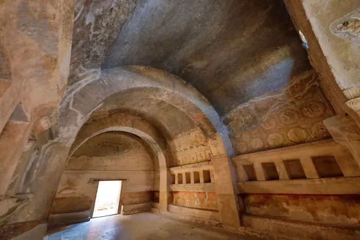  : Interior of a house in the ancient Roman city of Pompeii, Italy