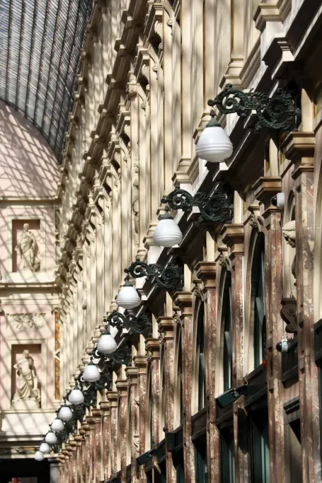  : Lamps and columns of the Galerie de la Reine shopping gallery, Brussels, Belgium