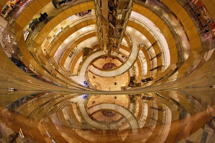  : The Lotte World Avenuel Mall interior at the Lotte World Tower in Jamsil in Seoul, Korea