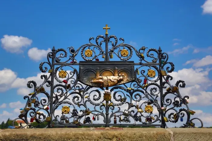  : Memorial Plate for Saint John of Nepomuk on the Charles Bridge, Prague, Czech Republic