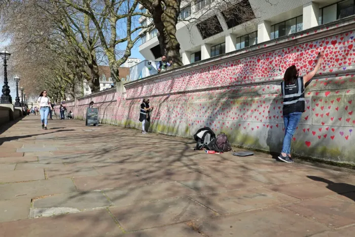  : National Covid Memorial, Westminster, London