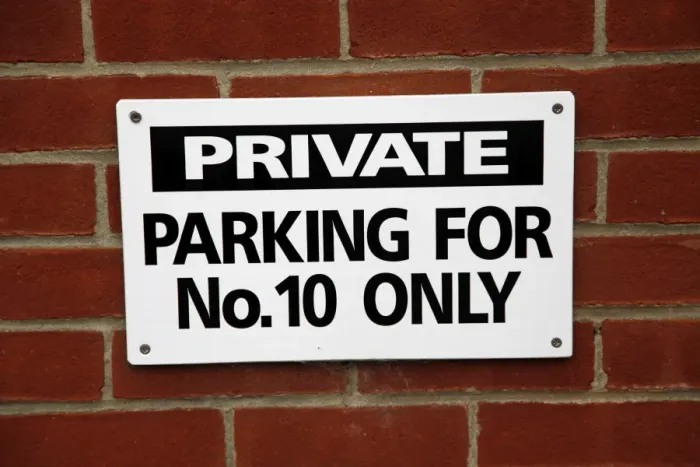  : Parking Sign