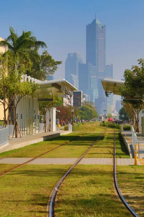  : Penglai Pier 2 tram station and the 85 Sky Tower Hotel, Kaohsiung City, Taiwan