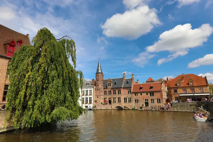 : Quay of the Rosary or Rozenhoedkaai, Bruges, Belgium : Quay of the Rosary or Rozenhoedkaai, Bruges, Belgium