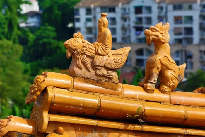  : Roof decorations on the Thean Hou Chinese Temple, Kuala Lumpur, Malaysia