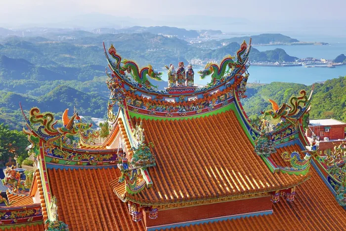  : Roof of the Jiufen Xiahai City God Temple in Jiufen, Taiwan ROC