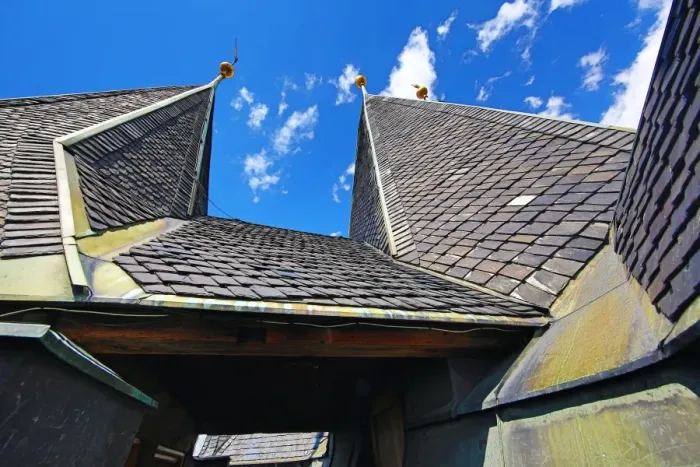  : Roof tiles of the Old Town Bridge Tower in Prague, Czech Republic