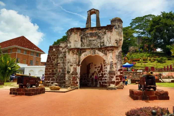  : St. Pauls Church and statue on St. Pauls Hill in Malacca, Malaysia