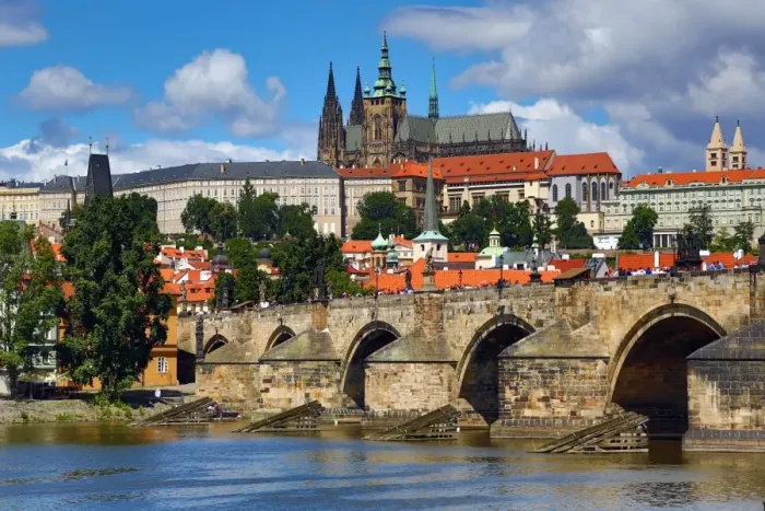  : St. Vitus Cathedral and Prague Castle with the Charles Bridge over the Vltava River in Prague