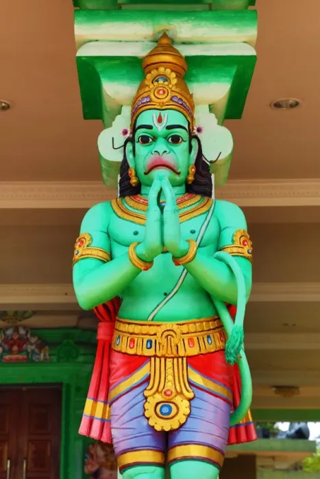 : Statue of Hanuman, the green monkey god at the Batu Caves, a Hindu shrine in Kuala Lumpur, Malaysia
