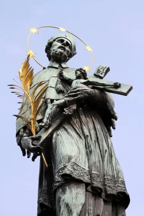  : Statue of St. John