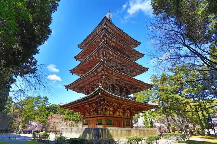  : Five storey pagoda at Daigoji Buddhist Temple in Kyoto, Japan