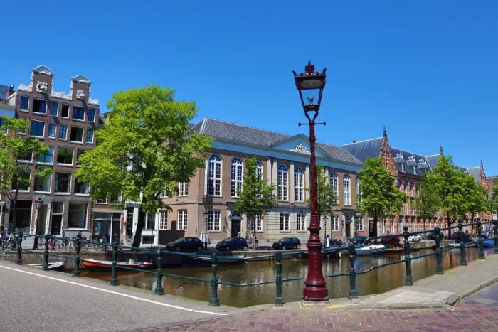  : Street scene with lamppost and canal in Amsterdam, Holland