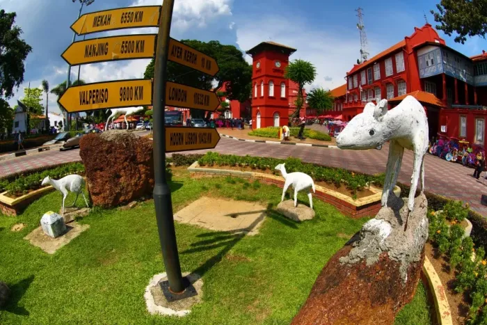  : Tang Beng Swee Clock Tower in Dutch Square, known as Red Square, in Malacca, Malaysia