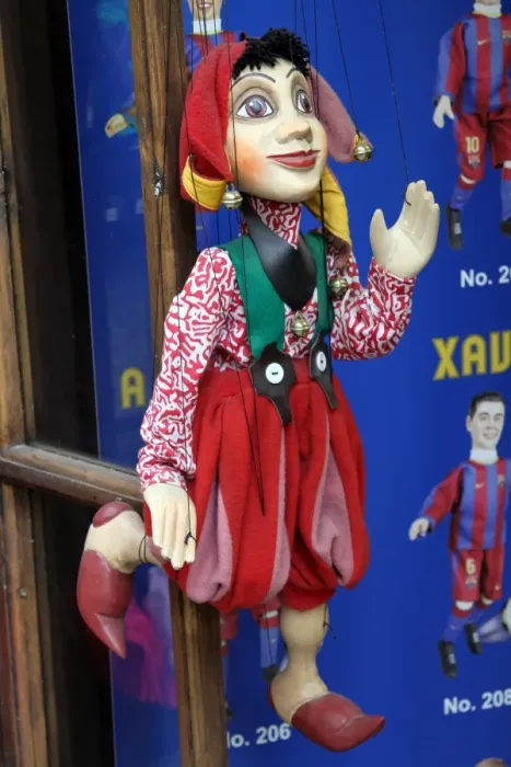  : Traditional string puppet