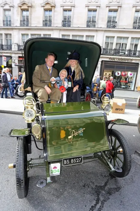  : Veteran Cars at the Regent Street Motor Show 2015 in London
