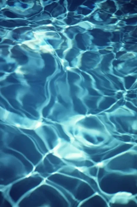  : Water reflection