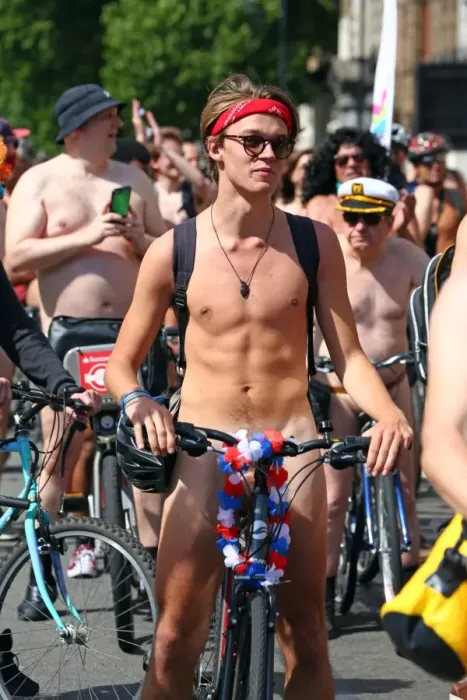  : World Naked Bike Ride in London