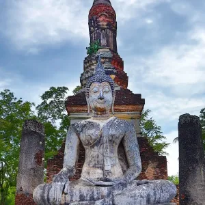 Buddha Statue at Wat Tra Phang Ngoen temple, Sukhotai, Thailand