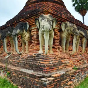 Elephant statues on Wat Sorasak Temple, Sukhotai, Thailand