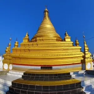 Gold stupa of Sandamuni Pagoda, Mandalay, Myanmar (Burma)