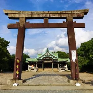 Hokoku Shinto Shrine and Torii Gate Osaka Castle, Osaka, Japan