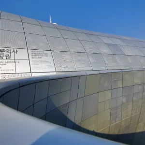 Modern architecture of the Dongdaemun Design Plaza and Culture Park (DDP) in Seoul, Korea