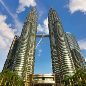 Petronas Twin Towers skyscrapers, KLCC, Kuala Lumpur, Malaysia